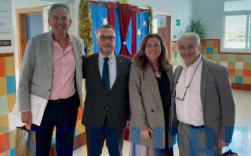Reunión entre ASADIPRE, ADIAN y la Consejería de Educación